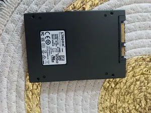 هارديسك ssd sata 120 كنجستون بسعر 20 لتواصل على الرقم وشكرا يوجد خدمة توصيل......