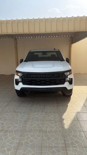 Used Chevrolet Silverado in Abu Dhabi