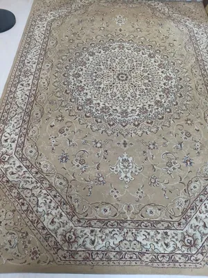 اقرأ الوصف 35 من الاخر سجادة اماراتية ثقيلة 2*3 واربع سجادات ممر كلهن ب 35دينار