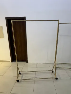 2 استاند جولد حق عبايات وثوب حق منزل او محل