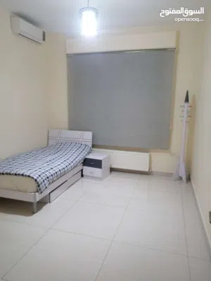 شقه استثماريه مفروشه للبيع في عبدون - 15212