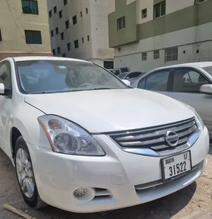 Used Nissan Altima in Ajman