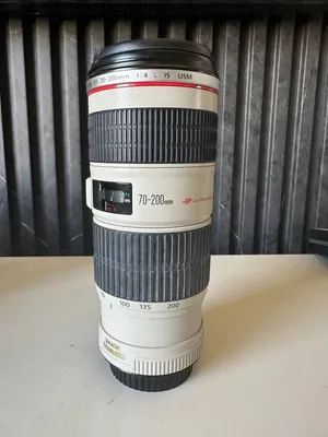 Canon EF 70-200mm f/4L IS USM