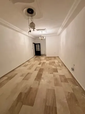 شقة * مميزة * 3نوم * مطلة * موقع مميز * قرب الخدمات * خلدا