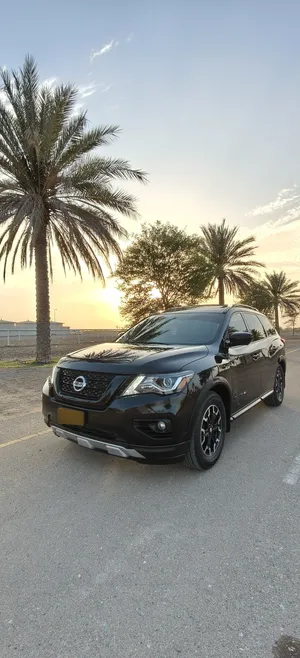 Used Nissan Pathfinder in Al Batinah