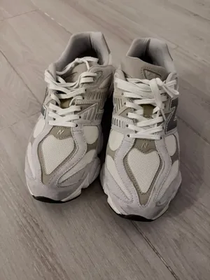 ماركة New balance shoes جديد غير مستخدم