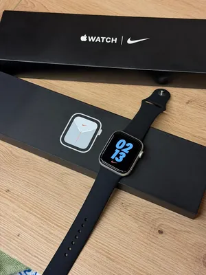 Apple Watch SE 44 Nike