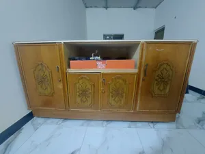 بوفيه اربع أبواب