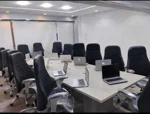 متاح معامل كمبيوتر للايجار ثابته او متحركه او تأجير لابتوبات للشركات والافراد