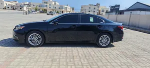 Used Lexus ES in Dhofar
