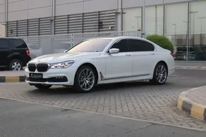 BMW 730LI 2019 GCC full options خليجي فل اوبشن سقف بانوراما
