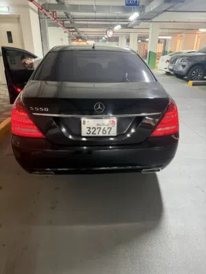 مرسيدس S550 موديل 2012 بحالة ممتازة