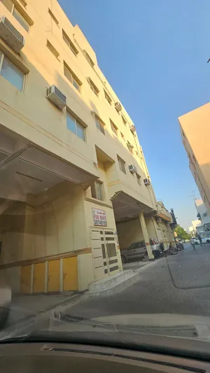 80 m2 2 Bedrooms Apartments for Rent in Muharraq Muharraq City