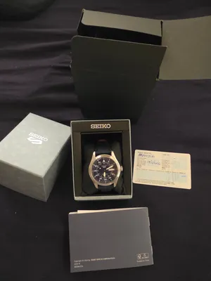 Seiko 5 SRPH31 under warranty with box & papers