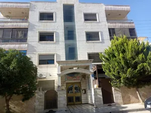 شقة بالجبيهة
