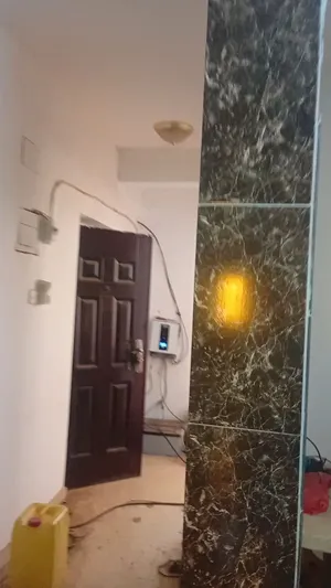 3 شقق للبيع: