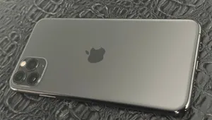 Apple iPhone 11 Pro Max 256 GB in Sharjah