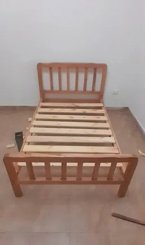 سراير خشب زين احمر