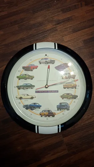 ساعة حائط امريكي اصلية American muscle