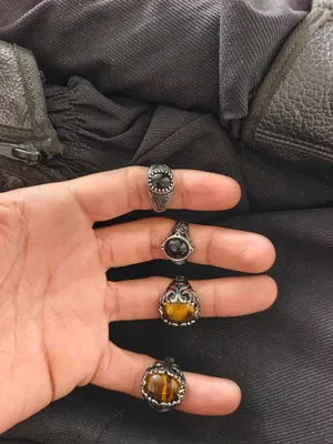 4 خواتم فضه عيار 925 للبيع بسعر حرق حجم 9  خواتم جديده