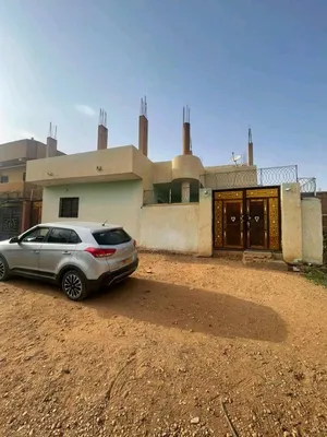 للبيع منزل اعمدة مؤسس في حي النصر مربع 26 قريب من اكادمية المنهل للعلوم