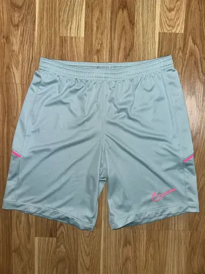 Nike Men's Academy Dri-FIT Football Short  شورت نايك دراي فيت اصلي مقاس small