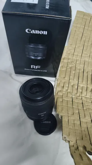 عدسة Canon RF 35mm f/1.8 Macro IS STM
