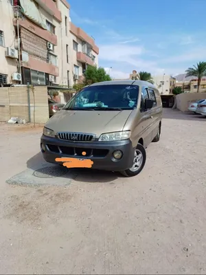 باص ستركس مويل 2000