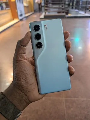 Tecno Camon 256 GB in Basra
