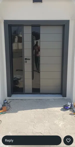 Entrance Cust n Cliding Aluminium Doors