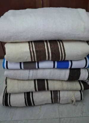 بطانيات صوف