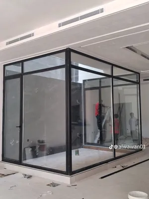 almnium door and windos and mantenis