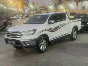 هايلوكس بريمي 2016 فل الفل فحص كامل  امكانية التقسيط دفعه اولى 10 الاف