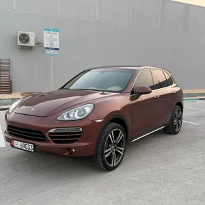 Porsche cayenne V6 Gcc 2012