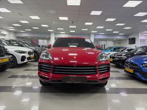 PORSCHE CAYENNE 2022