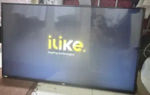 للبيع شاشه سمارت 50 بوصه
