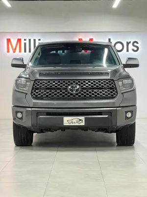 تويوتا تندرا ليمتد في قمة النظافة 2021 Toyota Tundra Limited