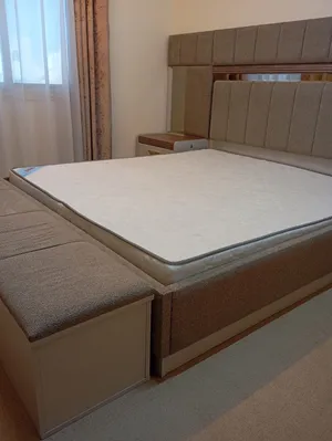 furniture Complete 8-Piece Bedroom Set –