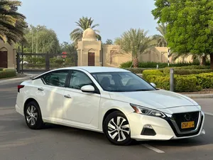 Used Nissan Altima in Muscat