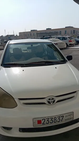 Toyota echo 2005 model very good conditions  passing and insurance one year