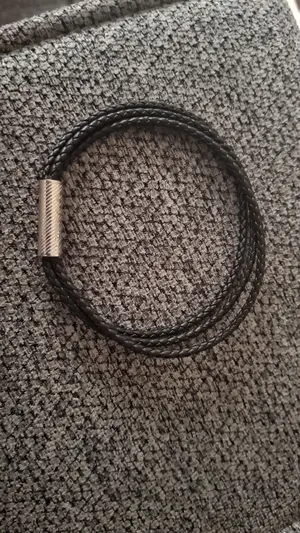أسواره Guess أصلية