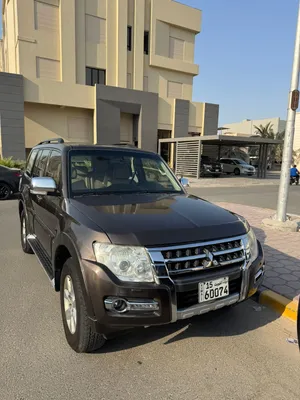 Used Mitsubishi Pajero in Farwaniya