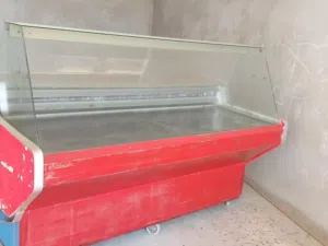 تلاجه عرض محل دجاج للبيع مستعمله