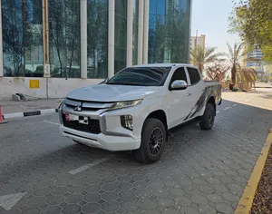 Dhs 36500/= Mitsubishi L200 4x4 2019 Gcc Manual Gear - خليجي بدون حوادث - قير عادي