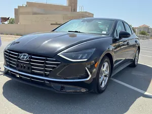 Toyota Sonata 2021 black 5seats