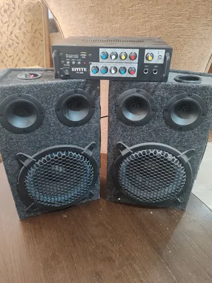 سماعات شبه جديدة + amplifier للببع