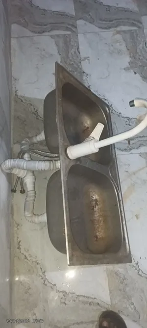 حوض. مطبخ.