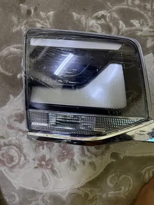 لايت خلفي اسود لاند كروزر