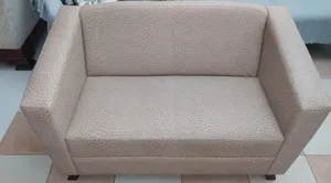 كنبات جلد 3 مقاعد للبيع