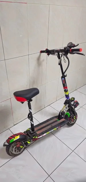 Winter sky electric scooter